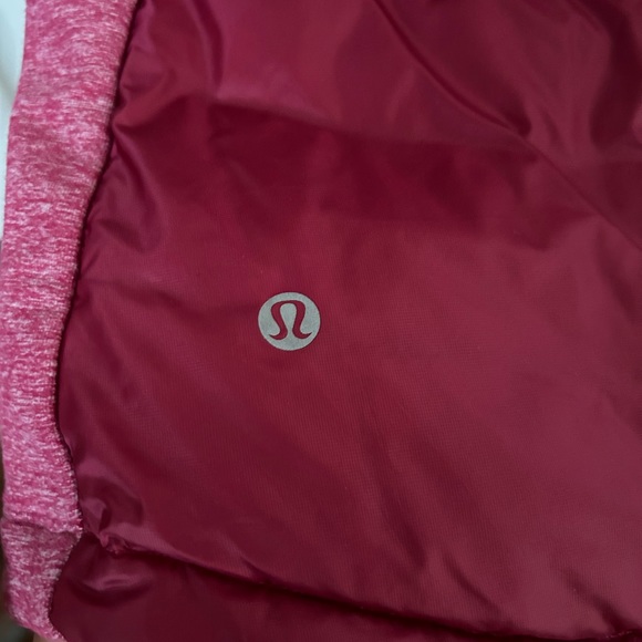 Lululemon Puffer Down Vest “For A Run Vest” Cranberry Women’s SZ 4 - Picture 6 of 7